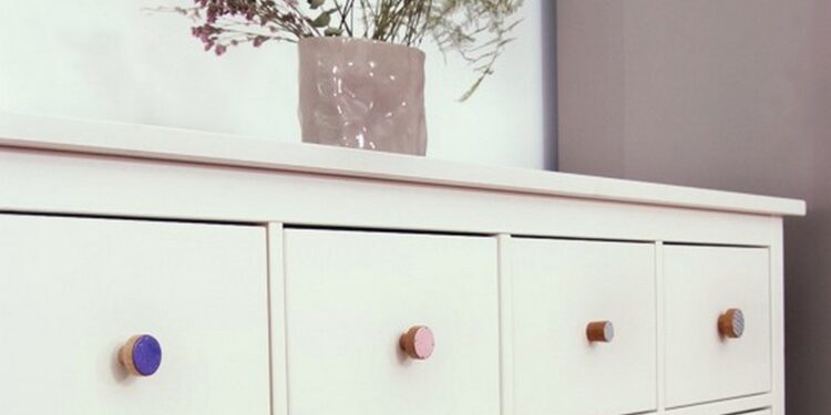 Kolory jesieni w Twoim domu – uchwyty do mebli, ceramika, tekstylia