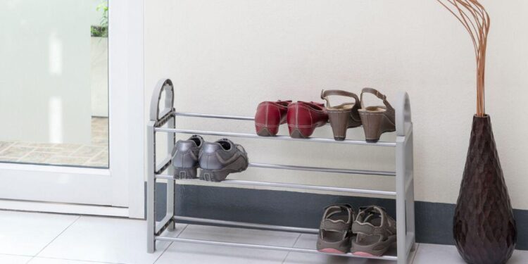 Szafka na buty do przedpokoju