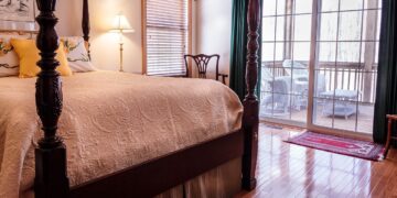 Jakie dodatki wybrać do nowoczesnej sypialni – trendy 2020