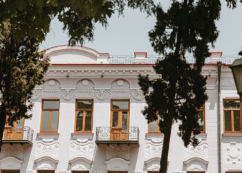 Balustrady szklane – dlaczego warto je zamontować?