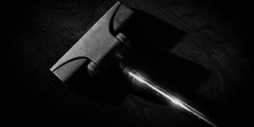 bezprzewodowy odkurzacz