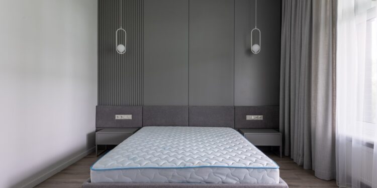 wygodny materac do spania